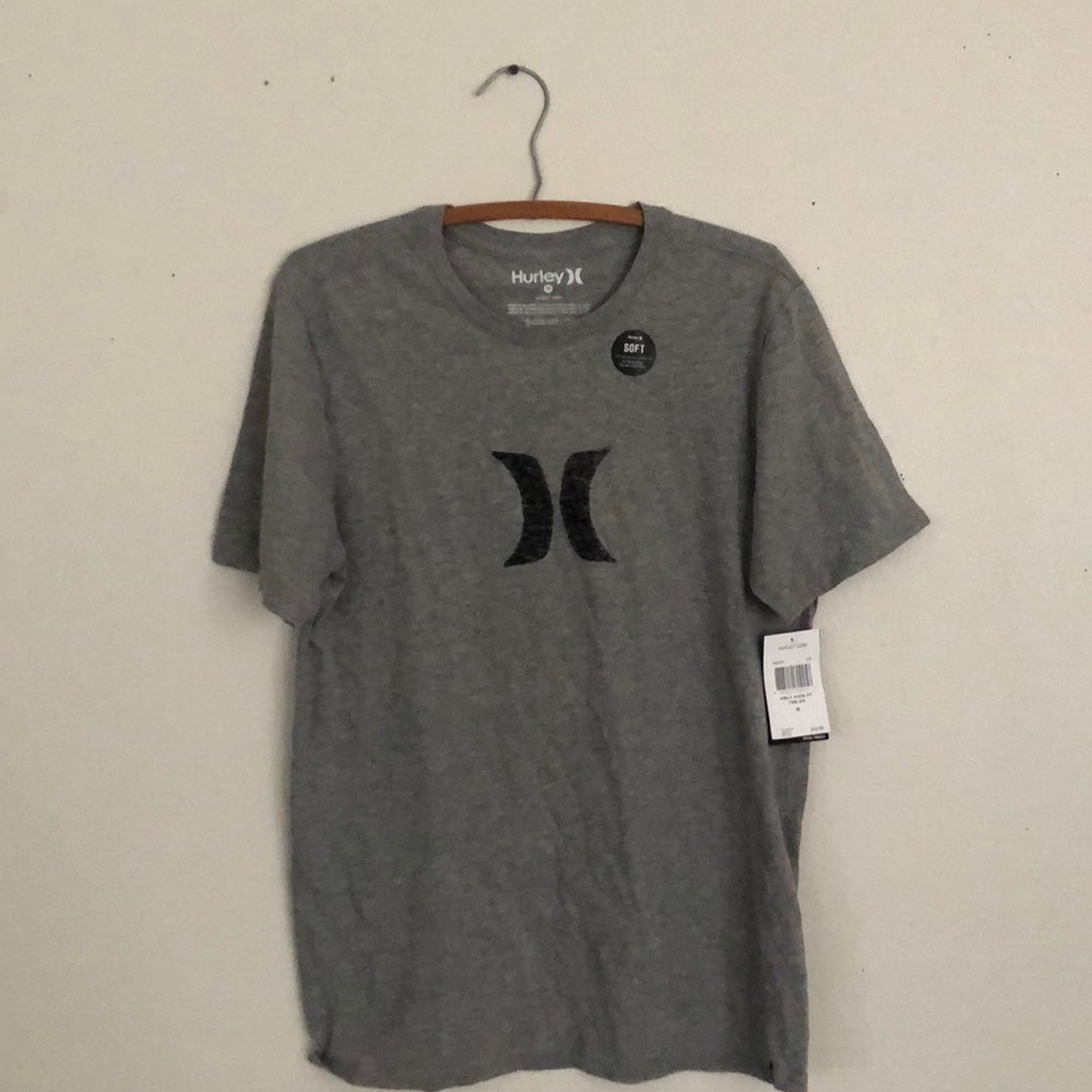 Men’s Medium Hurley Shirt